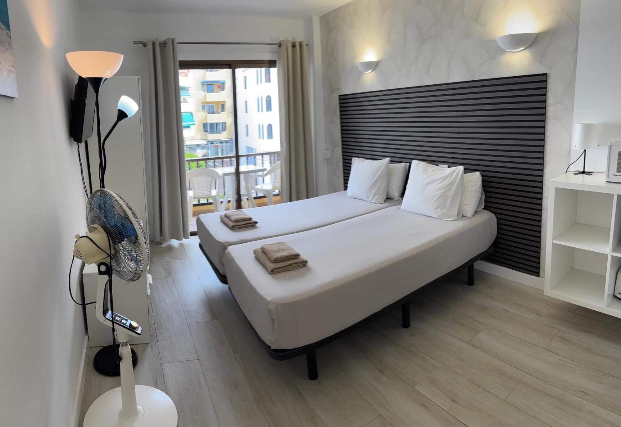 Cozy Studio In Los Cristianos Beach Free Wifi อาโรนา ภายนอก รูปภาพ