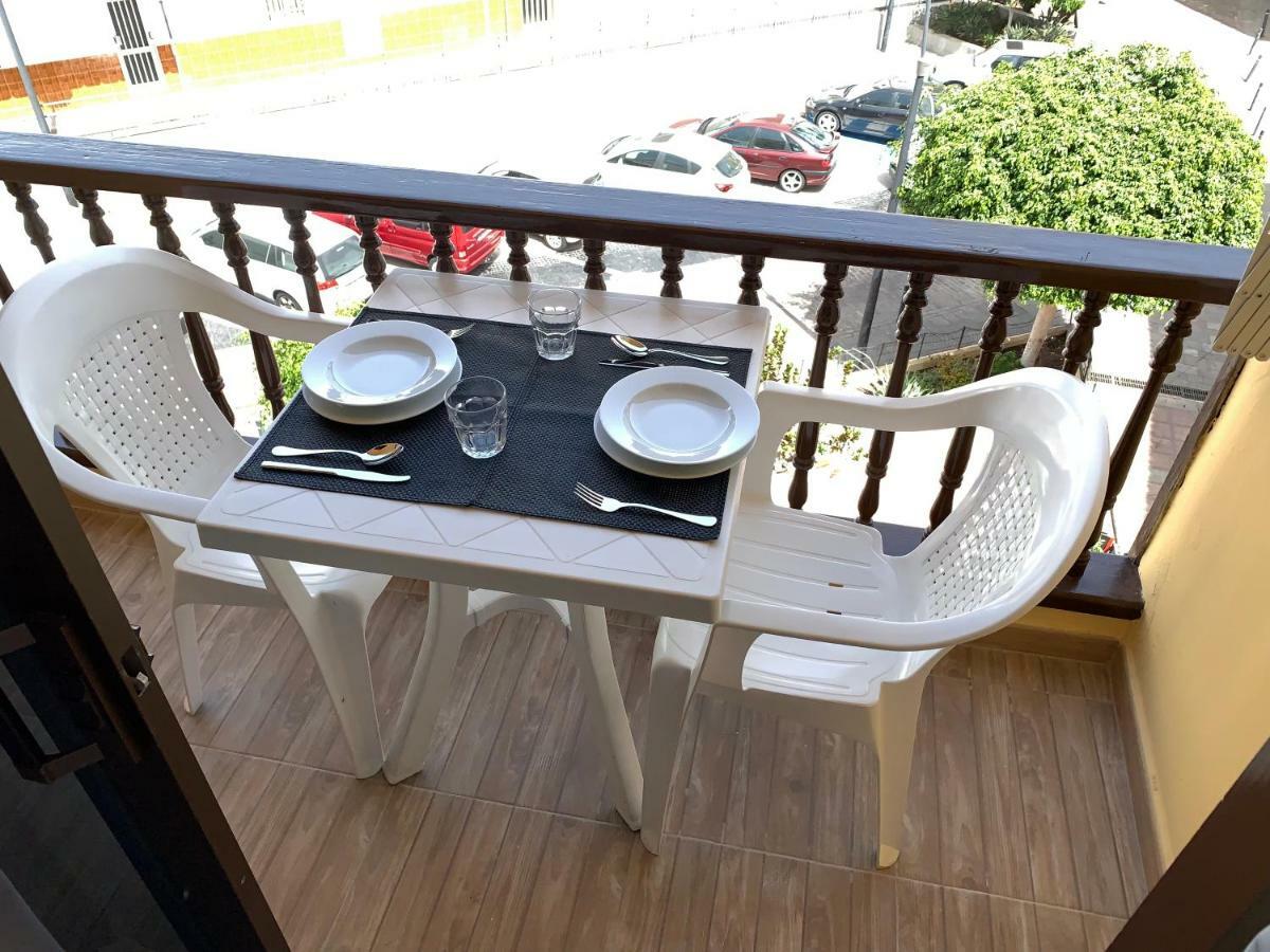 Cozy Studio In Los Cristianos Beach Free Wifi อาโรนา ภายนอก รูปภาพ