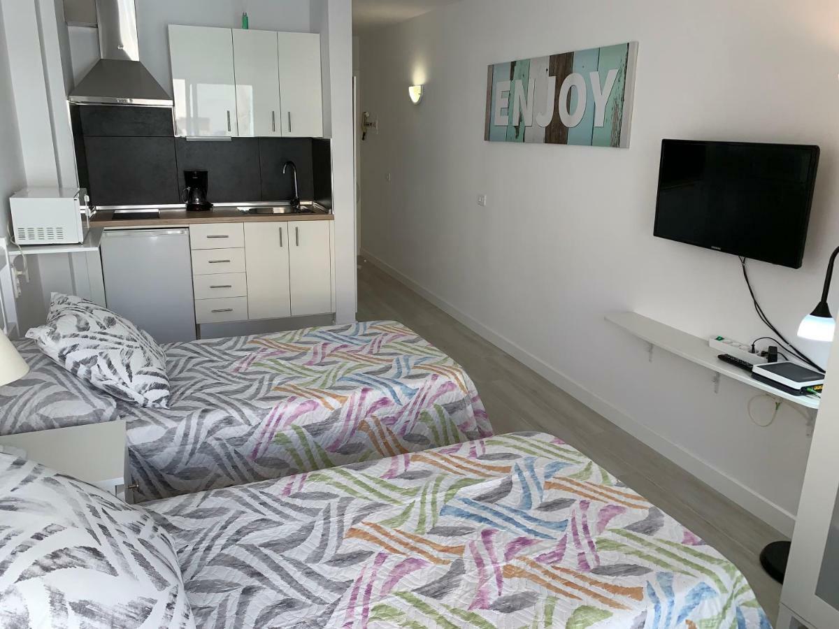 Cozy Studio In Los Cristianos Beach Free Wifi อาโรนา ภายนอก รูปภาพ
